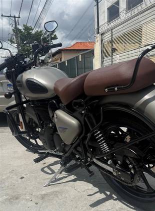 ROYAL ENFIELD CLASSIC 350 ROYAL ENFIELD CLASSIC 350